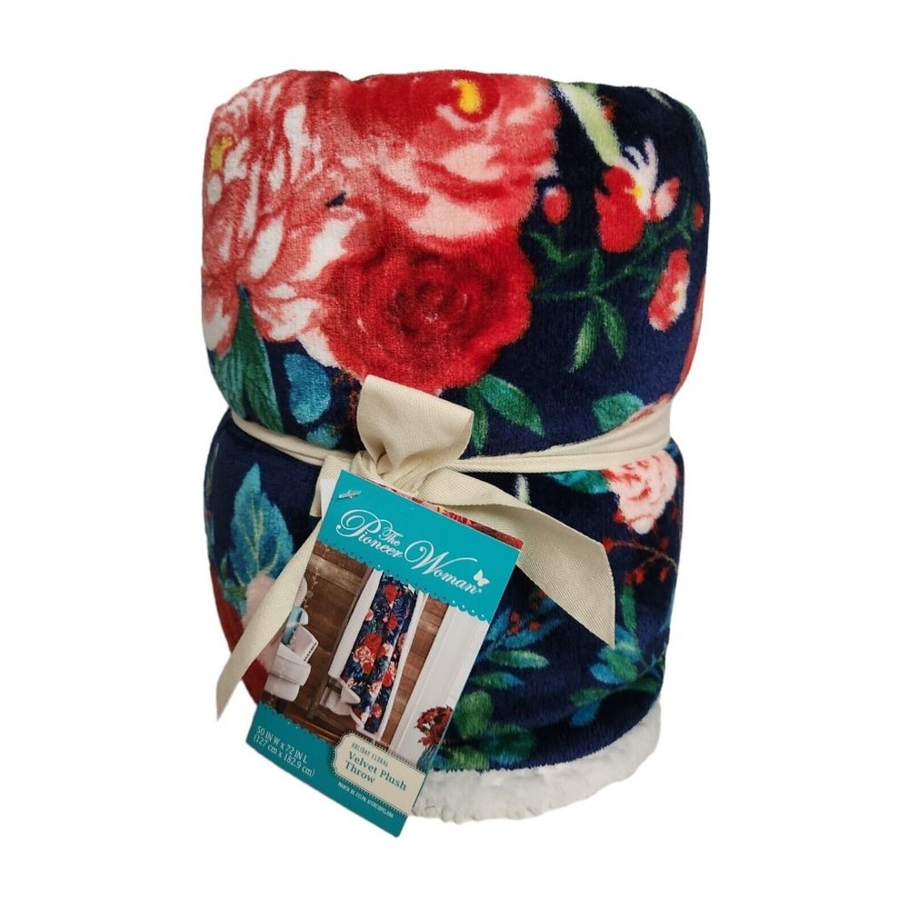 Pioneer Woman Holiday Floral Velvet Plush Throw Navy Reversible Sherpa - Picture 2 of 4